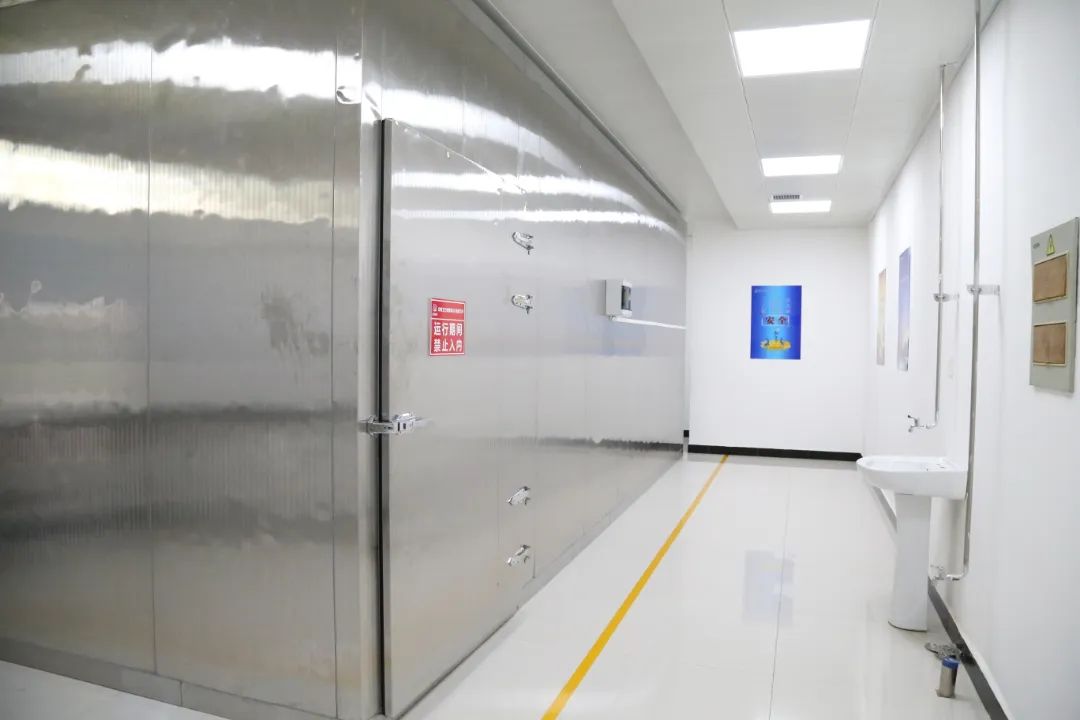 
		100公斤大型全自动洗脱机为中核北方洗衣护航
		(图3)